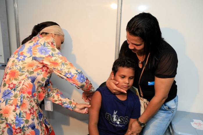 Vacina contra dengue disponível para crianças e adolescentes de 6 a 16 anos>